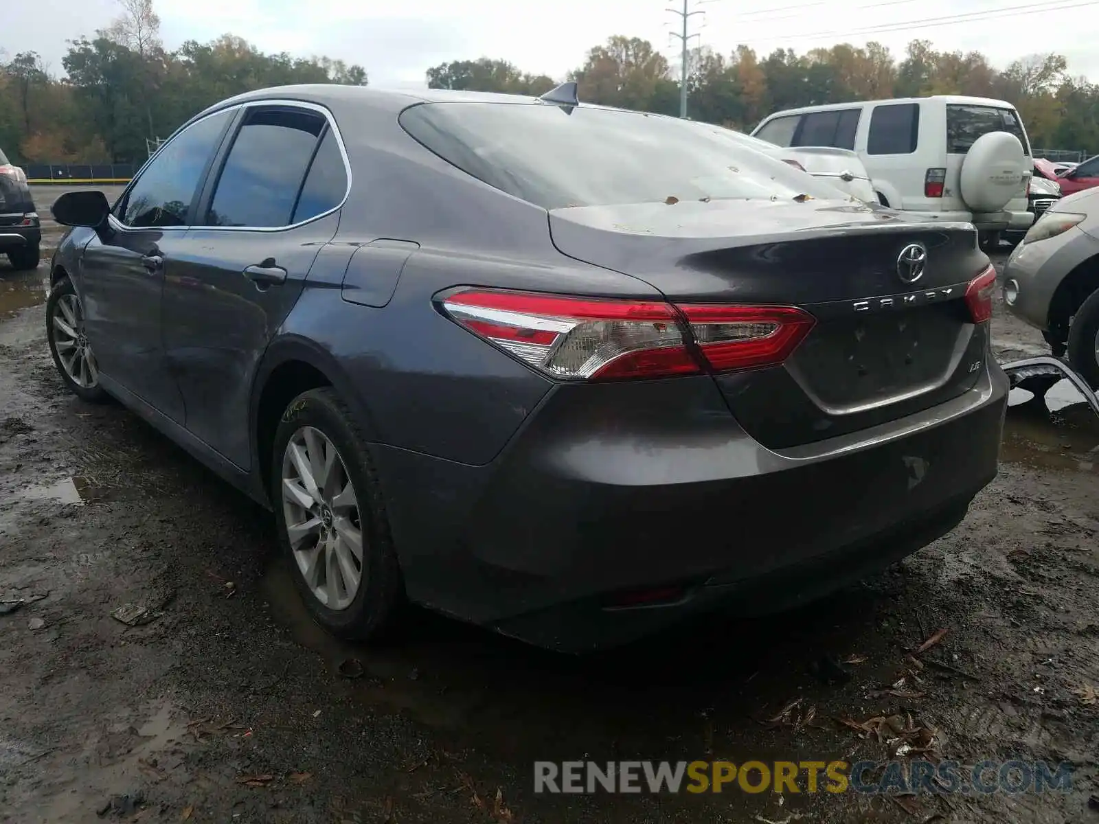 3 Photograph of a damaged car 4T1B11HKXKU162873 TOYOTA CAMRY 2019