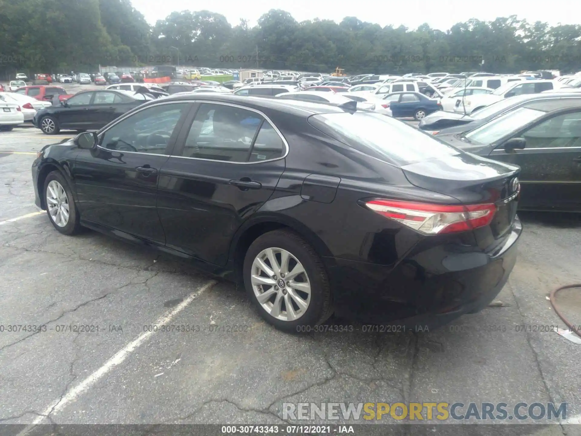 3 Photograph of a damaged car 4T1B11HKXKU164896 TOYOTA CAMRY 2019