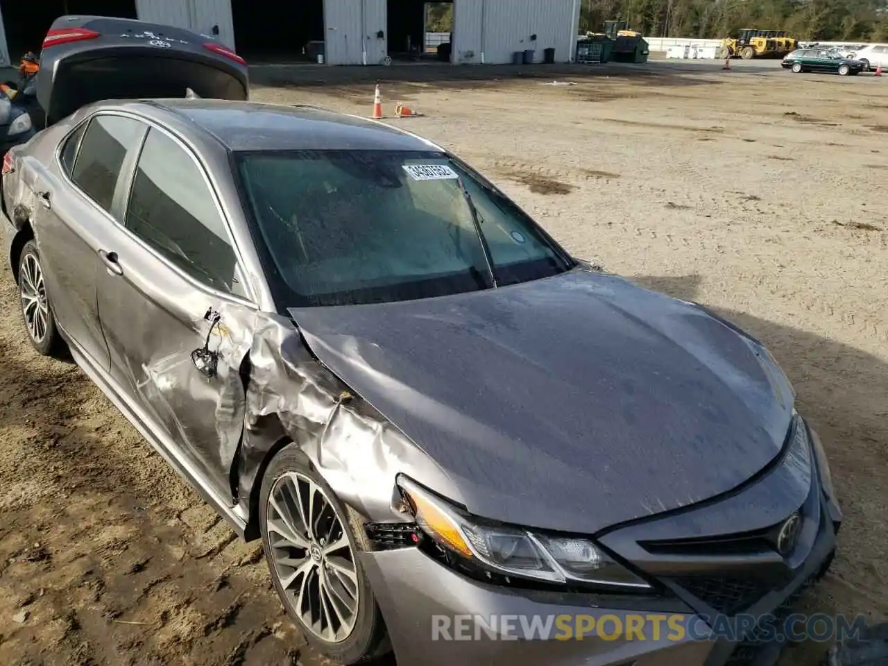 9 Photograph of a damaged car 4T1B11HKXKU165594 TOYOTA CAMRY 2019