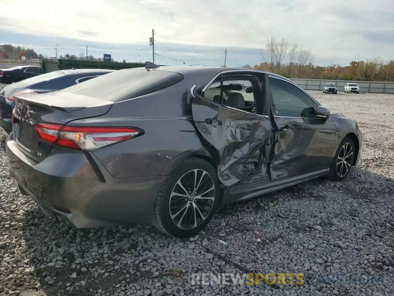 3 Photograph of a damaged car 4T1B11HKXKU167541 TOYOTA CAMRY 2019