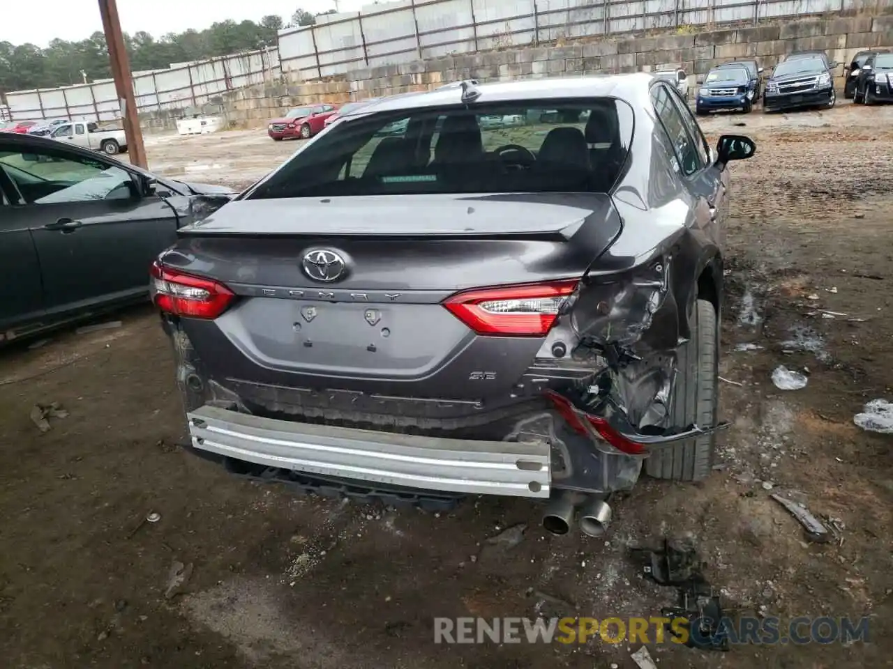 9 Photograph of a damaged car 4T1B11HKXKU167927 TOYOTA CAMRY 2019