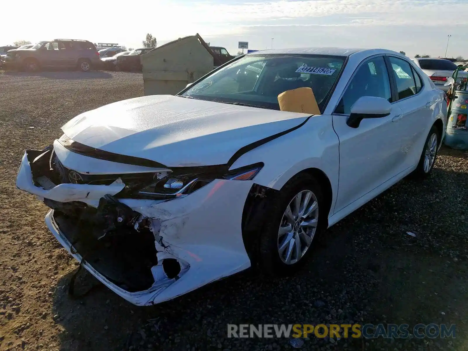 2 Photograph of a damaged car 4T1B11HKXKU169774 TOYOTA CAMRY 2019