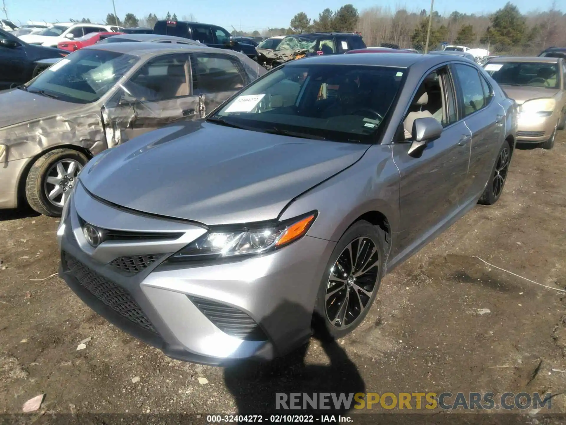 2 Photograph of a damaged car 4T1B11HKXKU169788 TOYOTA CAMRY 2019