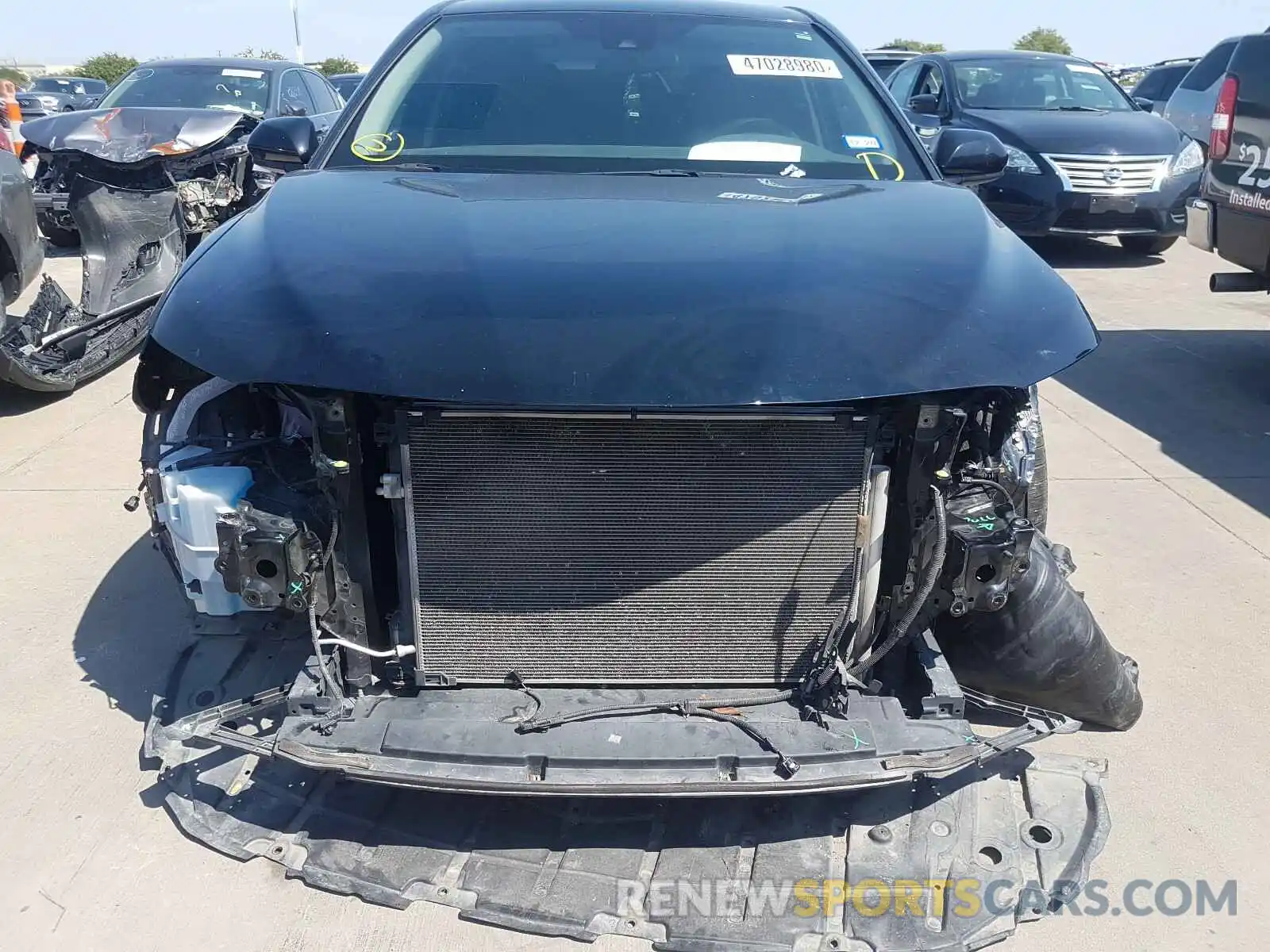 9 Photograph of a damaged car 4T1B11HKXKU170553 TOYOTA CAMRY 2019