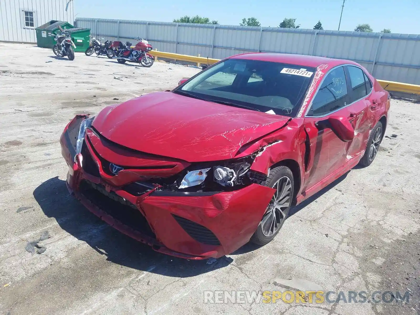 2 Photograph of a damaged car 4T1B11HKXKU171217 TOYOTA CAMRY 2019