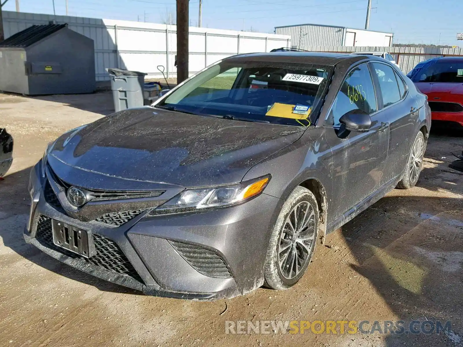 2 Photograph of a damaged car 4T1B11HKXKU172402 TOYOTA CAMRY 2019