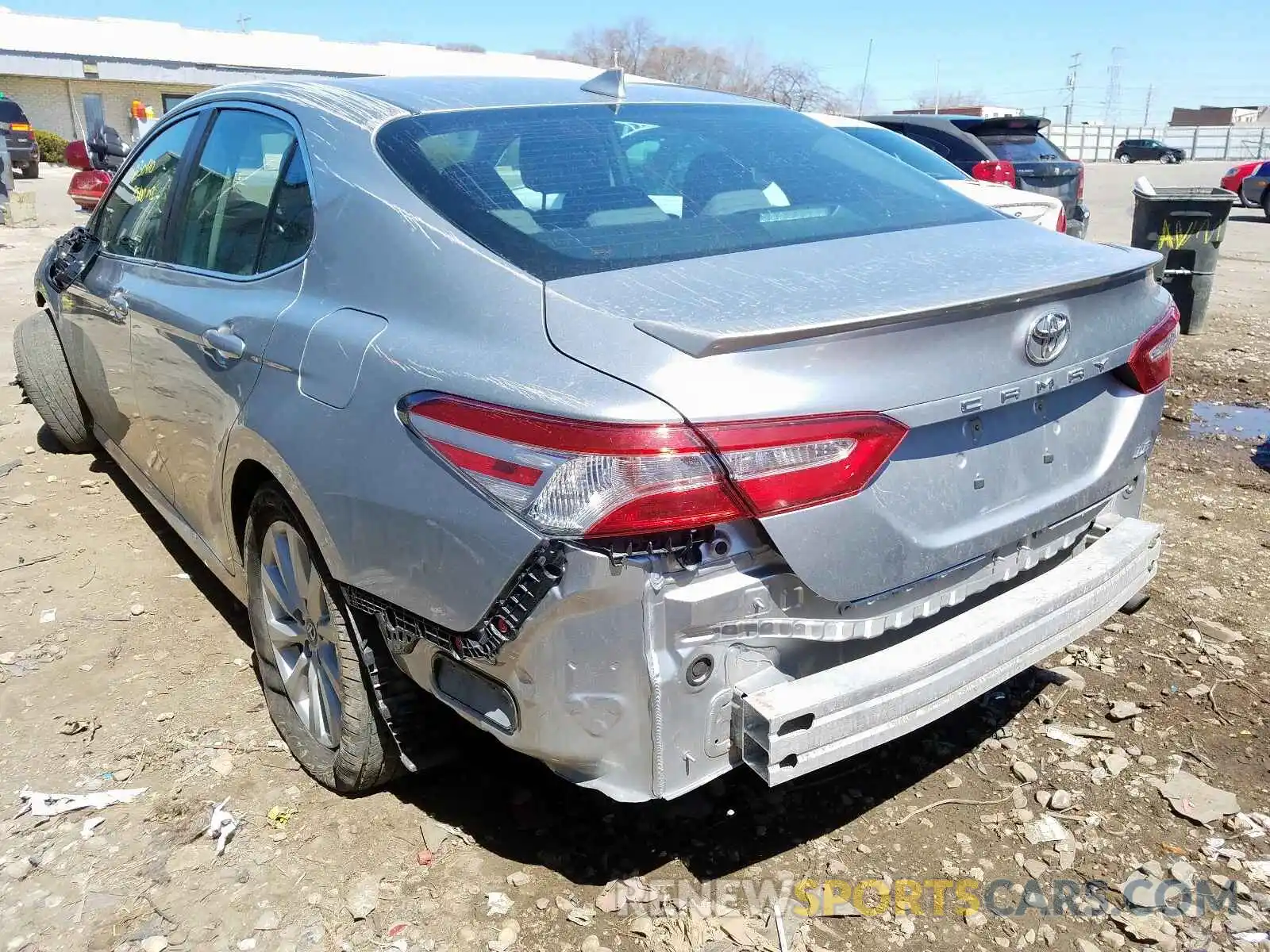 3 Photograph of a damaged car 4T1B11HKXKU172819 TOYOTA CAMRY 2019