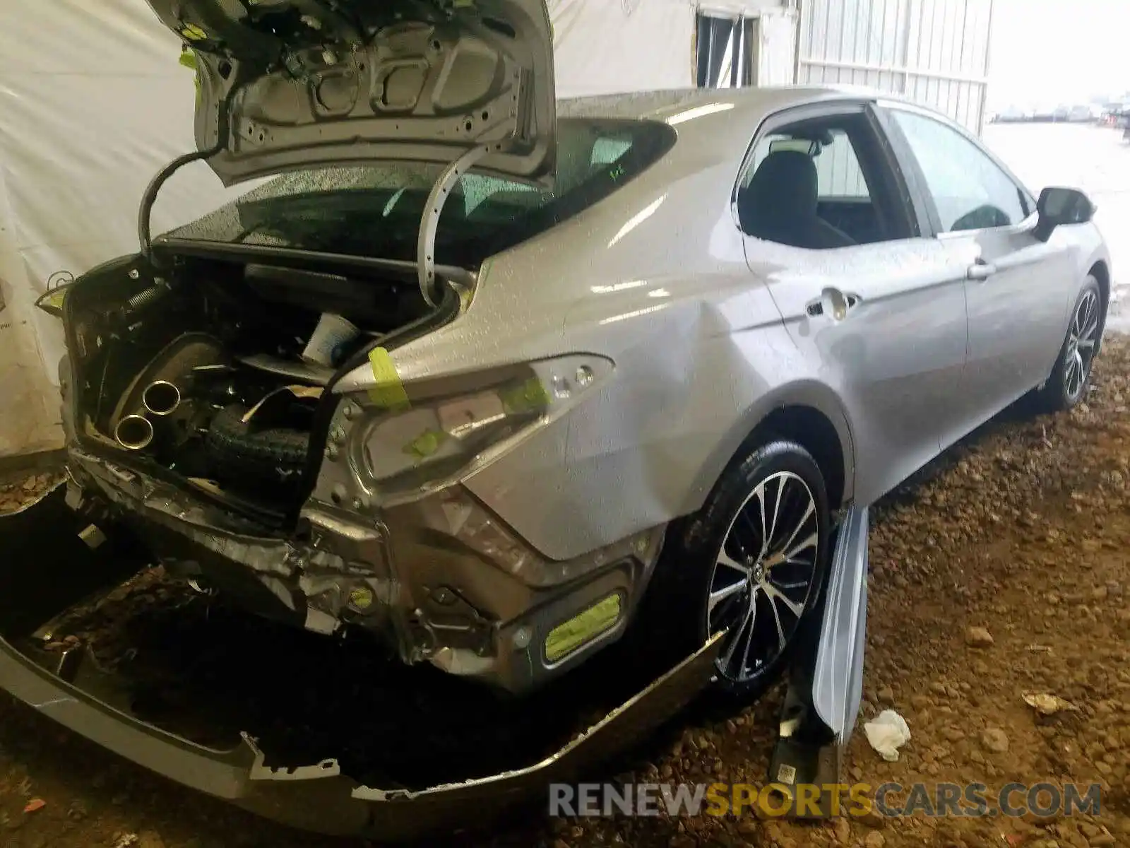 4 Photograph of a damaged car 4T1B11HKXKU173484 TOYOTA CAMRY 2019