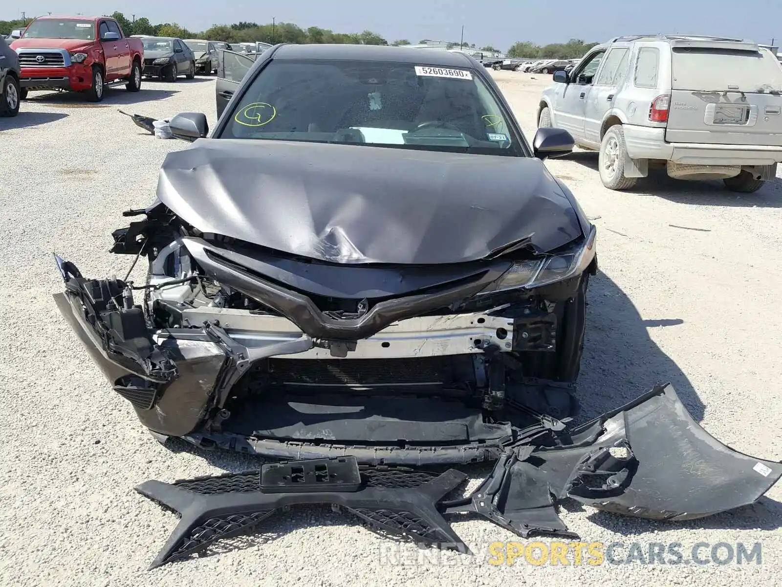 9 Photograph of a damaged car 4T1B11HKXKU174912 TOYOTA CAMRY 2019