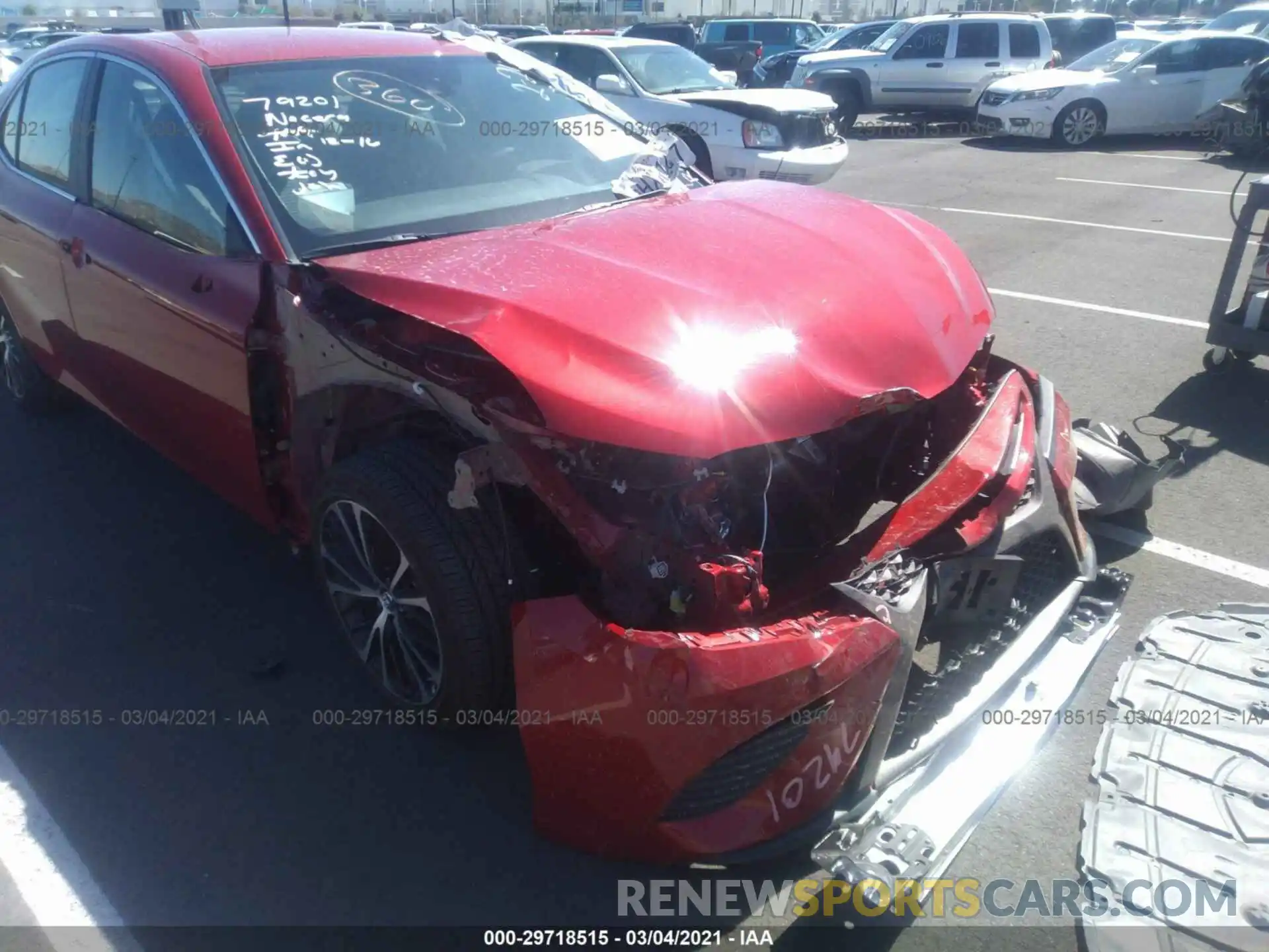 6 Photograph of a damaged car 4T1B11HKXKU175090 TOYOTA CAMRY 2019