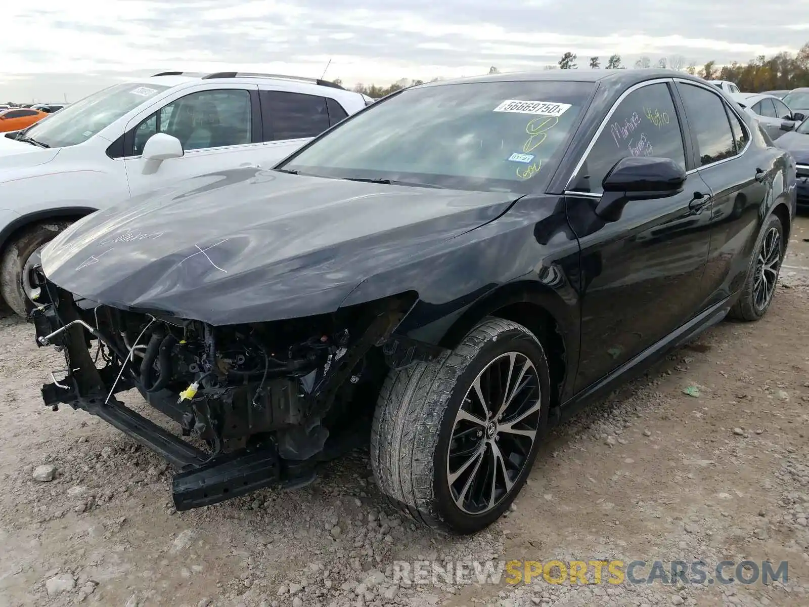 2 Photograph of a damaged car 4T1B11HKXKU178152 TOYOTA CAMRY 2019