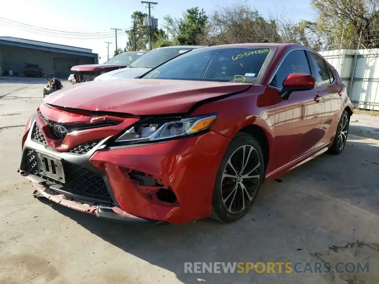 2 Photograph of a damaged car 4T1B11HKXKU178748 TOYOTA CAMRY 2019