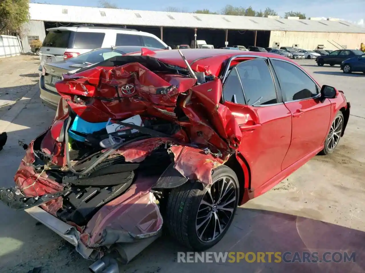 4 Photograph of a damaged car 4T1B11HKXKU178748 TOYOTA CAMRY 2019