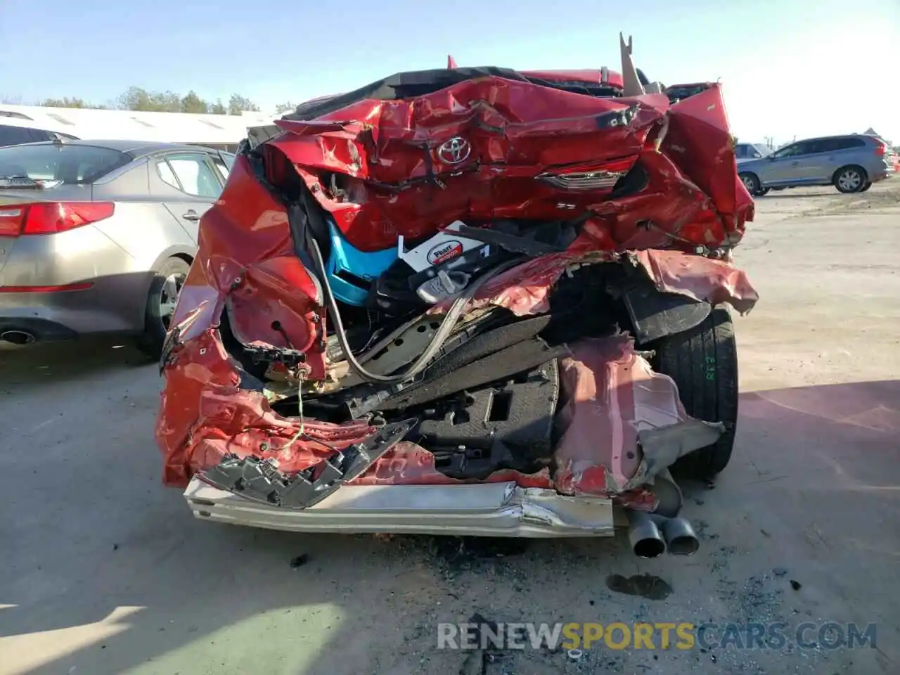 9 Photograph of a damaged car 4T1B11HKXKU178748 TOYOTA CAMRY 2019