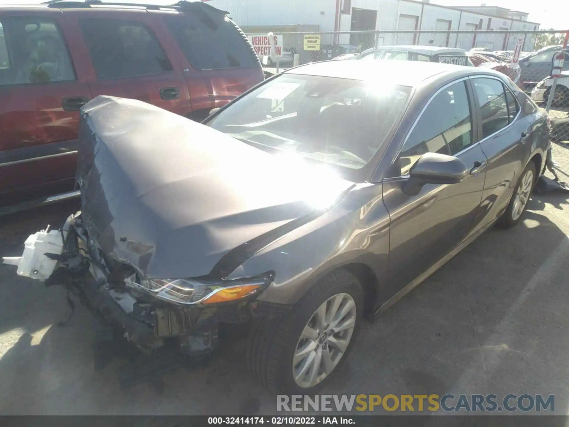 2 Photograph of a damaged car 4T1B11HKXKU180029 TOYOTA CAMRY 2019