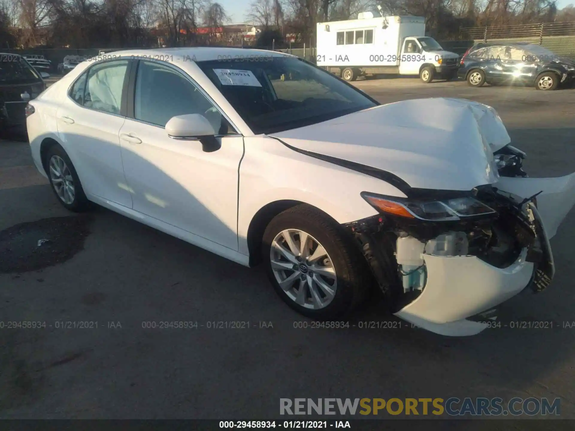 1 Photograph of a damaged car 4T1B11HKXKU181357 TOYOTA CAMRY 2019