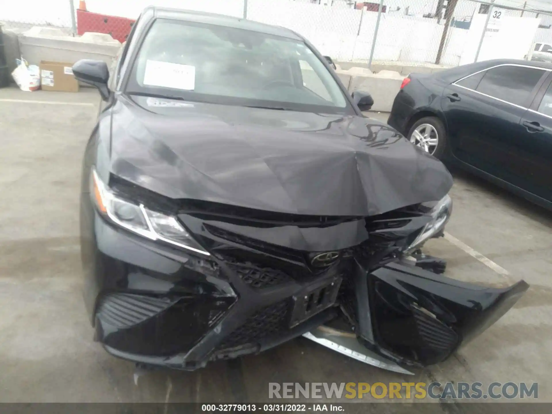 6 Photograph of a damaged car 4T1B11HKXKU183450 TOYOTA CAMRY 2019