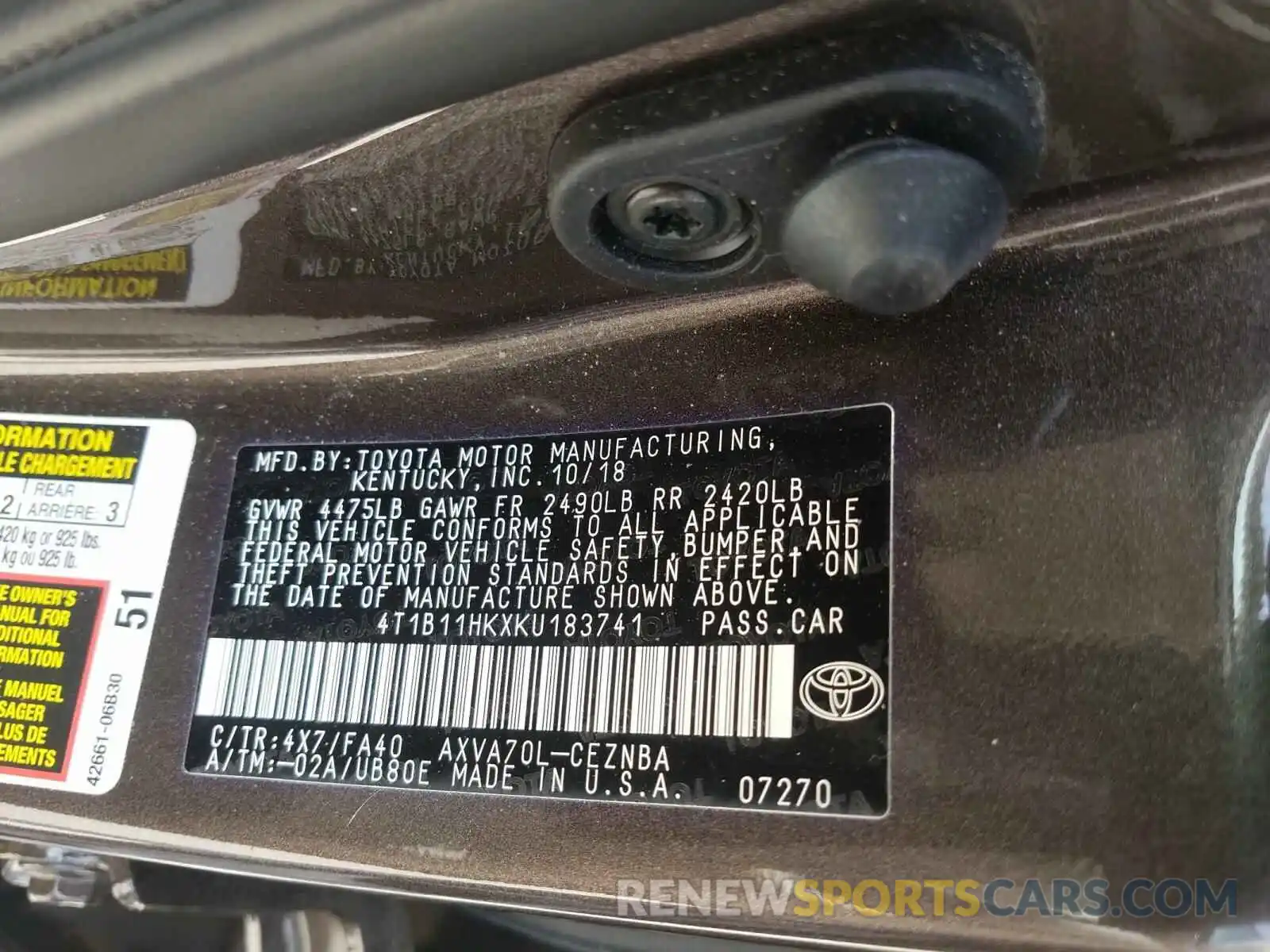 10 Photograph of a damaged car 4T1B11HKXKU183741 TOYOTA CAMRY 2019