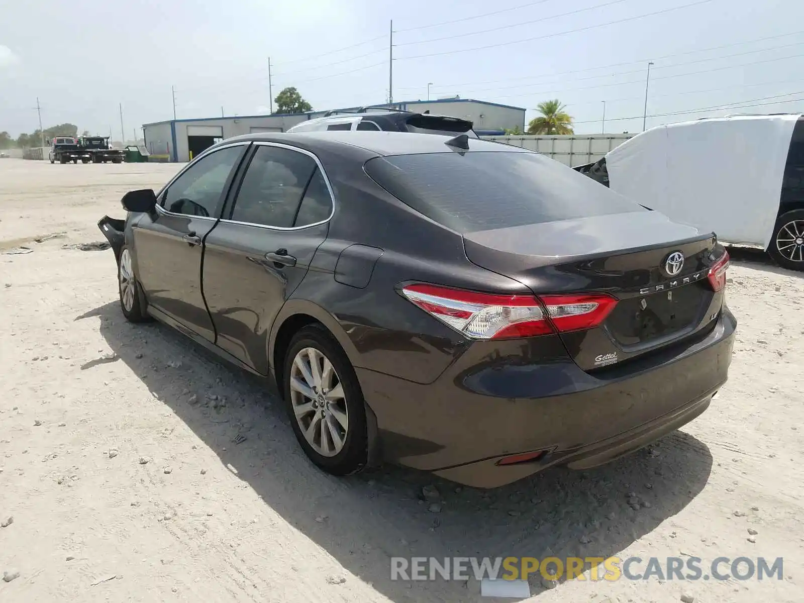 3 Photograph of a damaged car 4T1B11HKXKU183741 TOYOTA CAMRY 2019