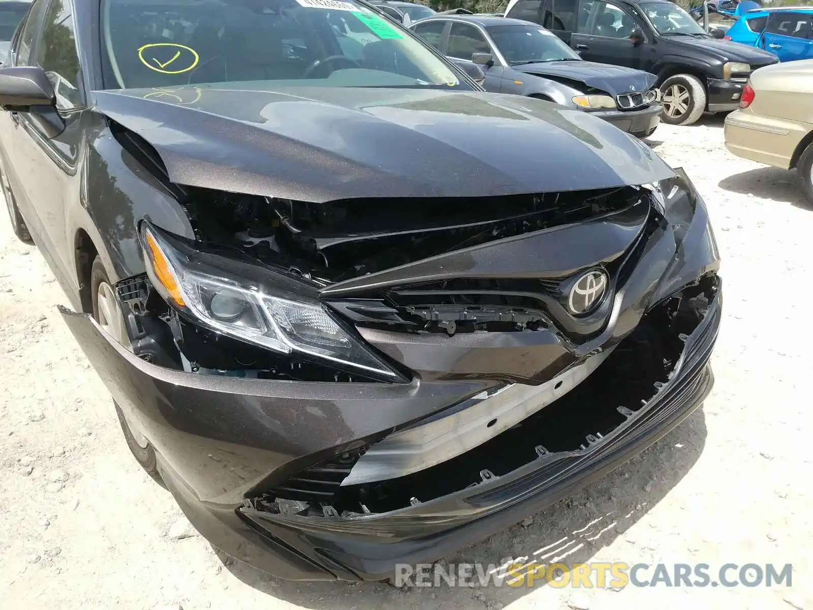 9 Photograph of a damaged car 4T1B11HKXKU183741 TOYOTA CAMRY 2019