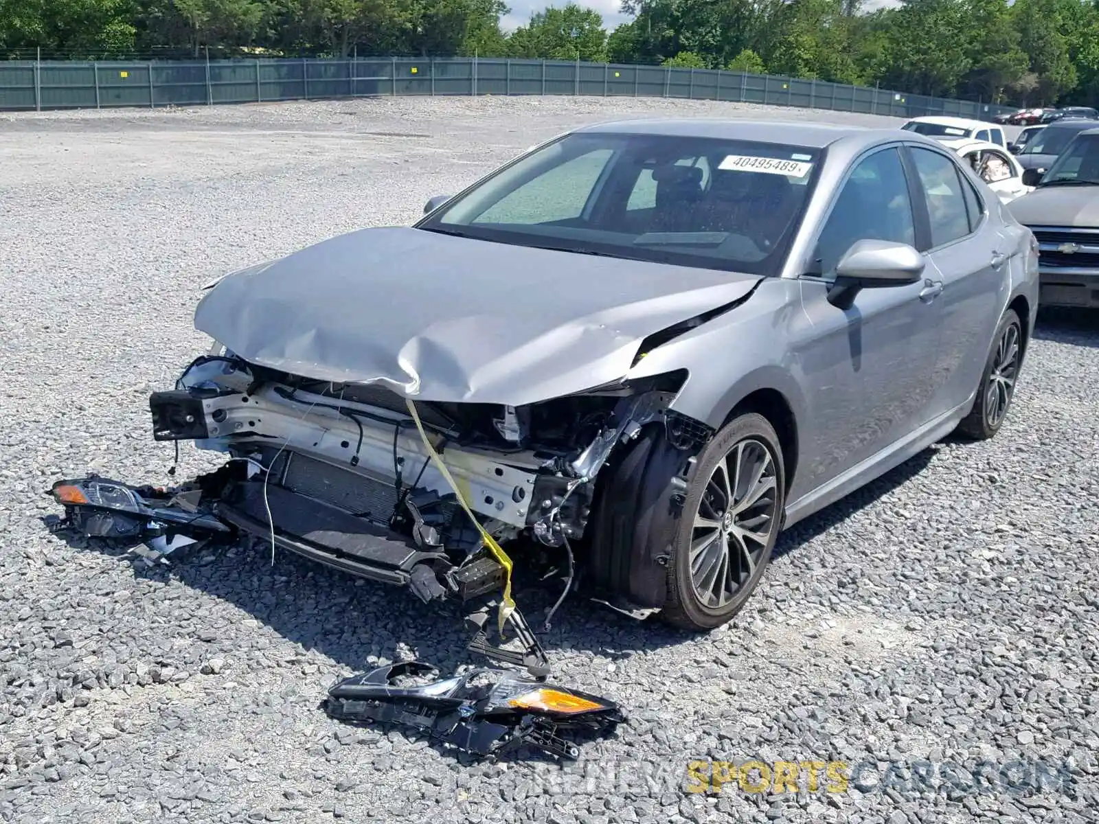 2 Photograph of a damaged car 4T1B11HKXKU184565 TOYOTA CAMRY 2019