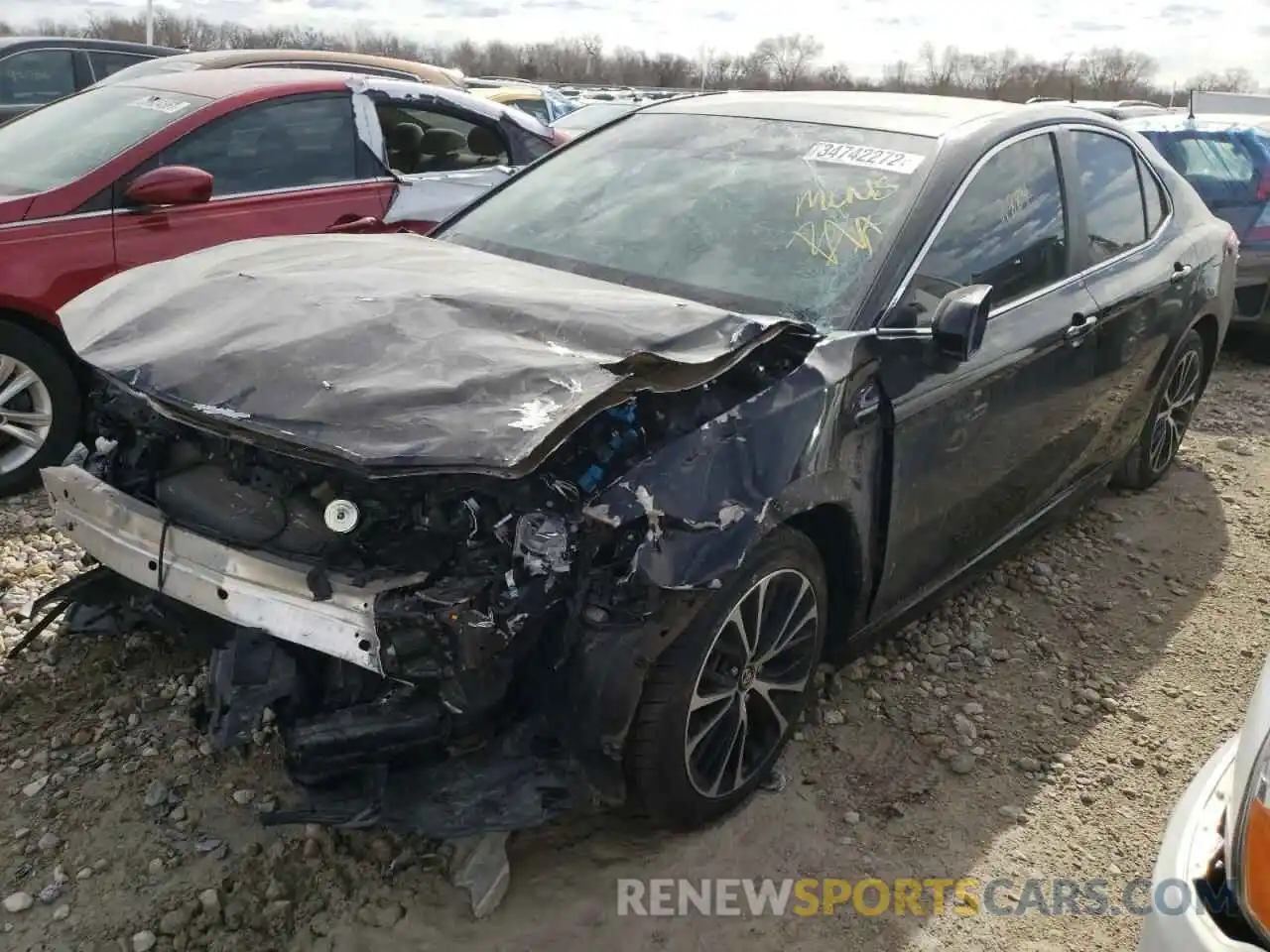 2 Photograph of a damaged car 4T1B11HKXKU186056 TOYOTA CAMRY 2019