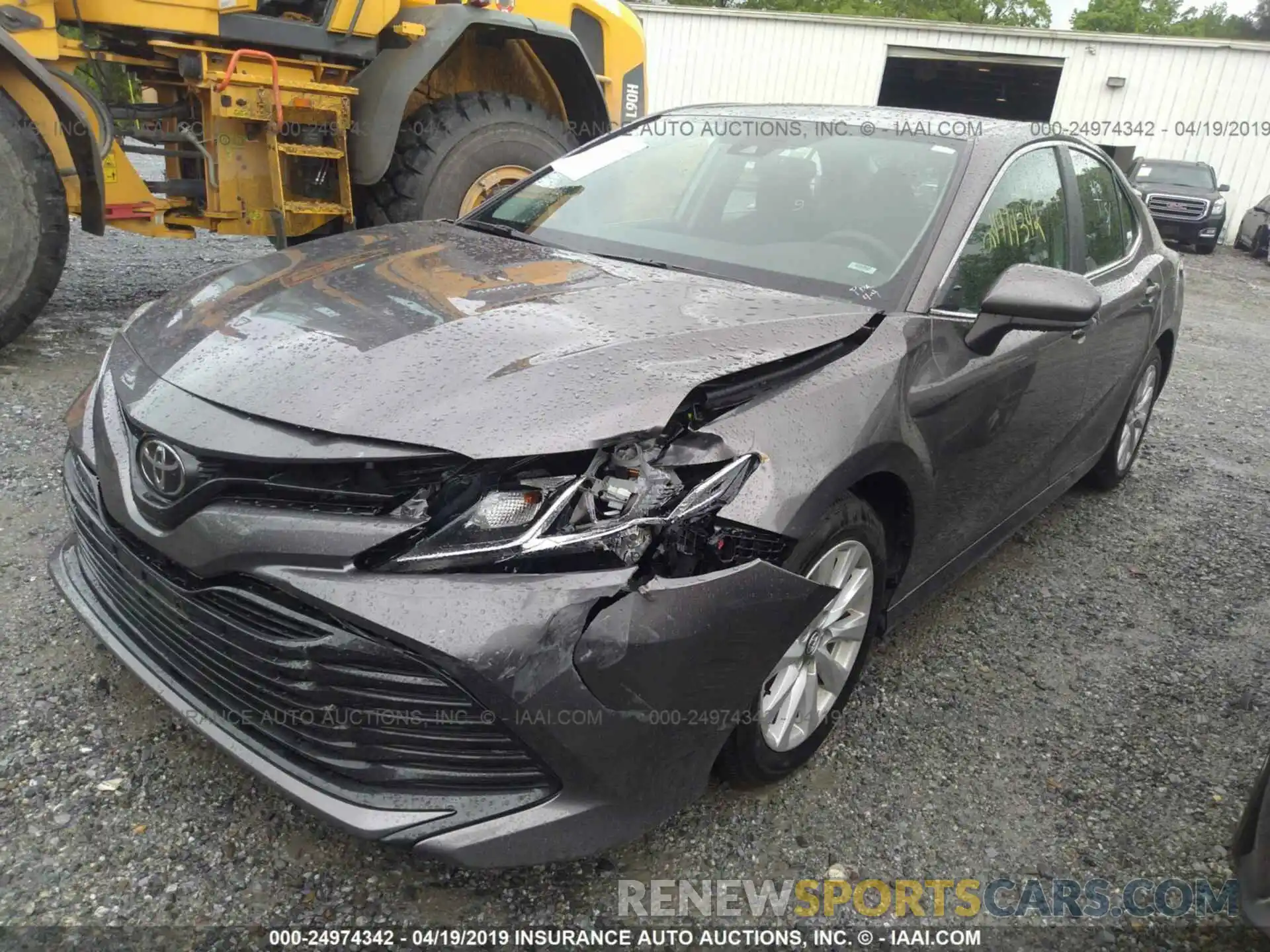 2 Photograph of a damaged car 4T1B11HKXKU187675 TOYOTA CAMRY 2019