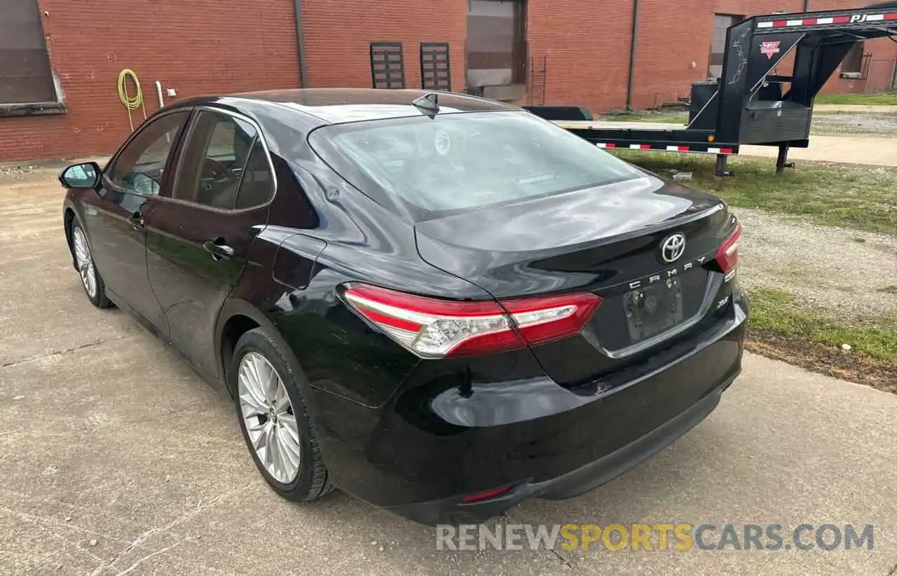 3 Photograph of a damaged car 4T1B11HKXKU188163 TOYOTA CAMRY 2019