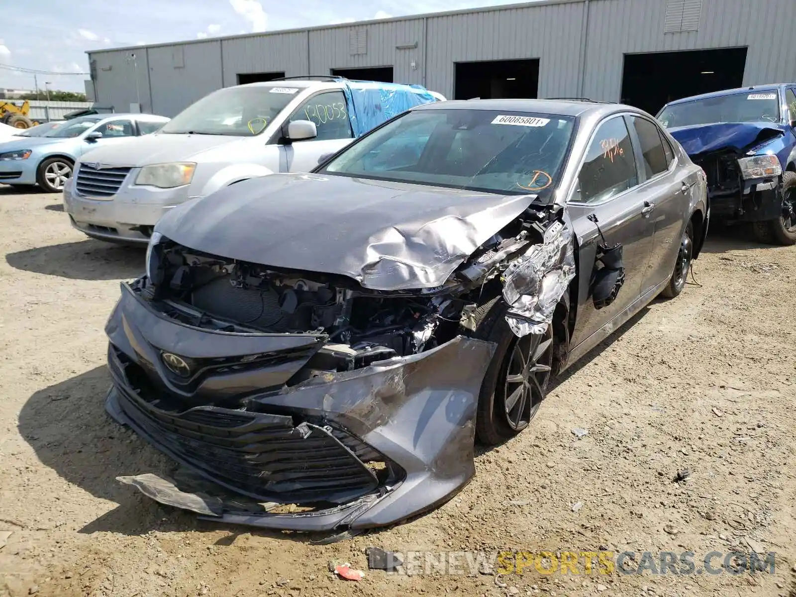 2 Photograph of a damaged car 4T1B11HKXKU190432 TOYOTA CAMRY 2019