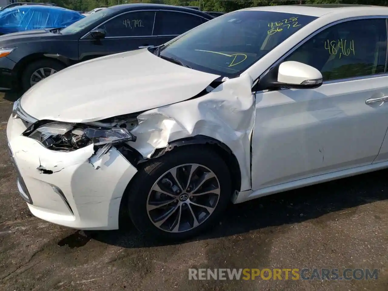 9 Photograph of a damaged car 4T1B11HKXKU190561 TOYOTA CAMRY 2019