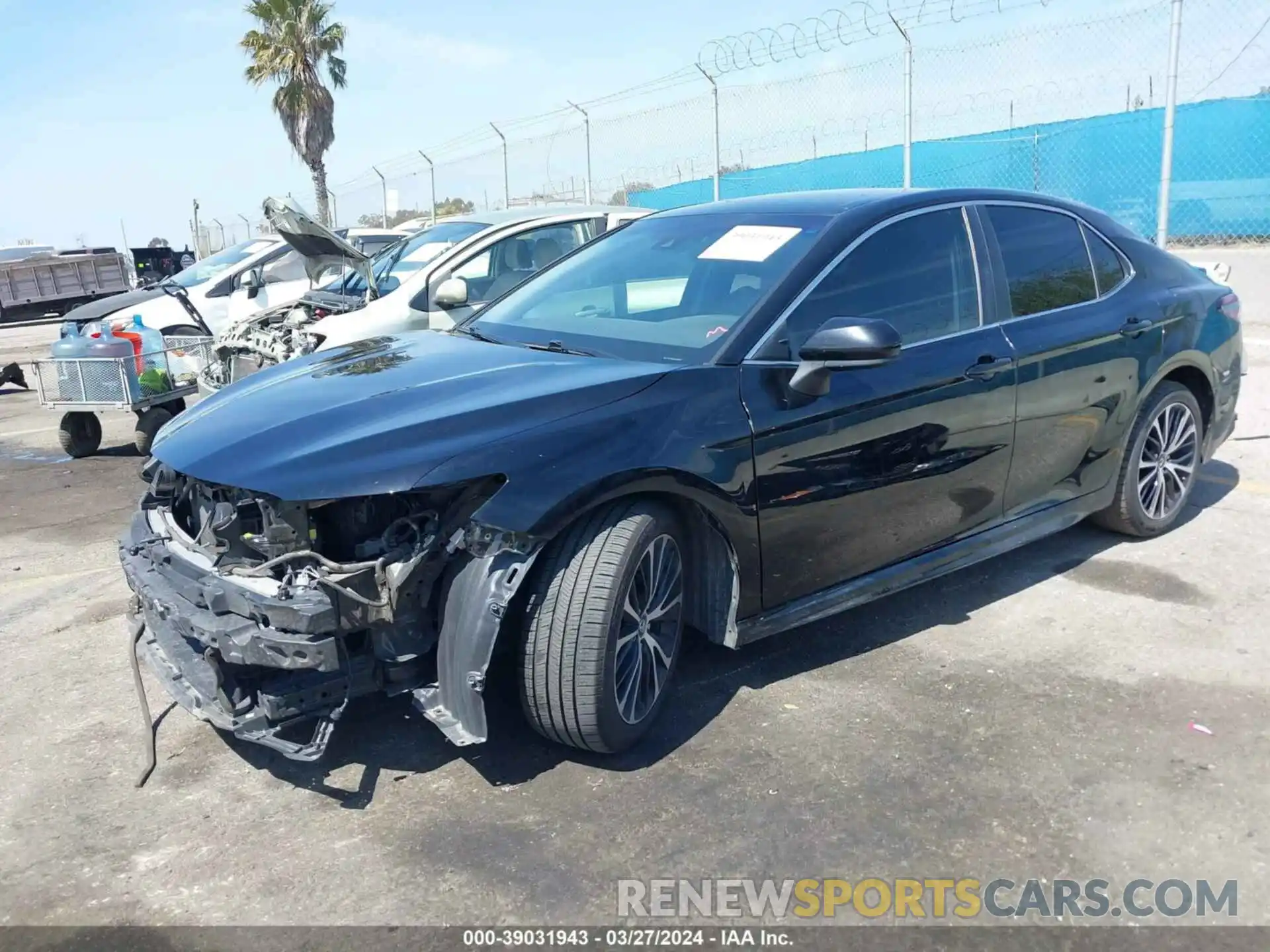 2 Photograph of a damaged car 4T1B11HKXKU190897 TOYOTA CAMRY 2019