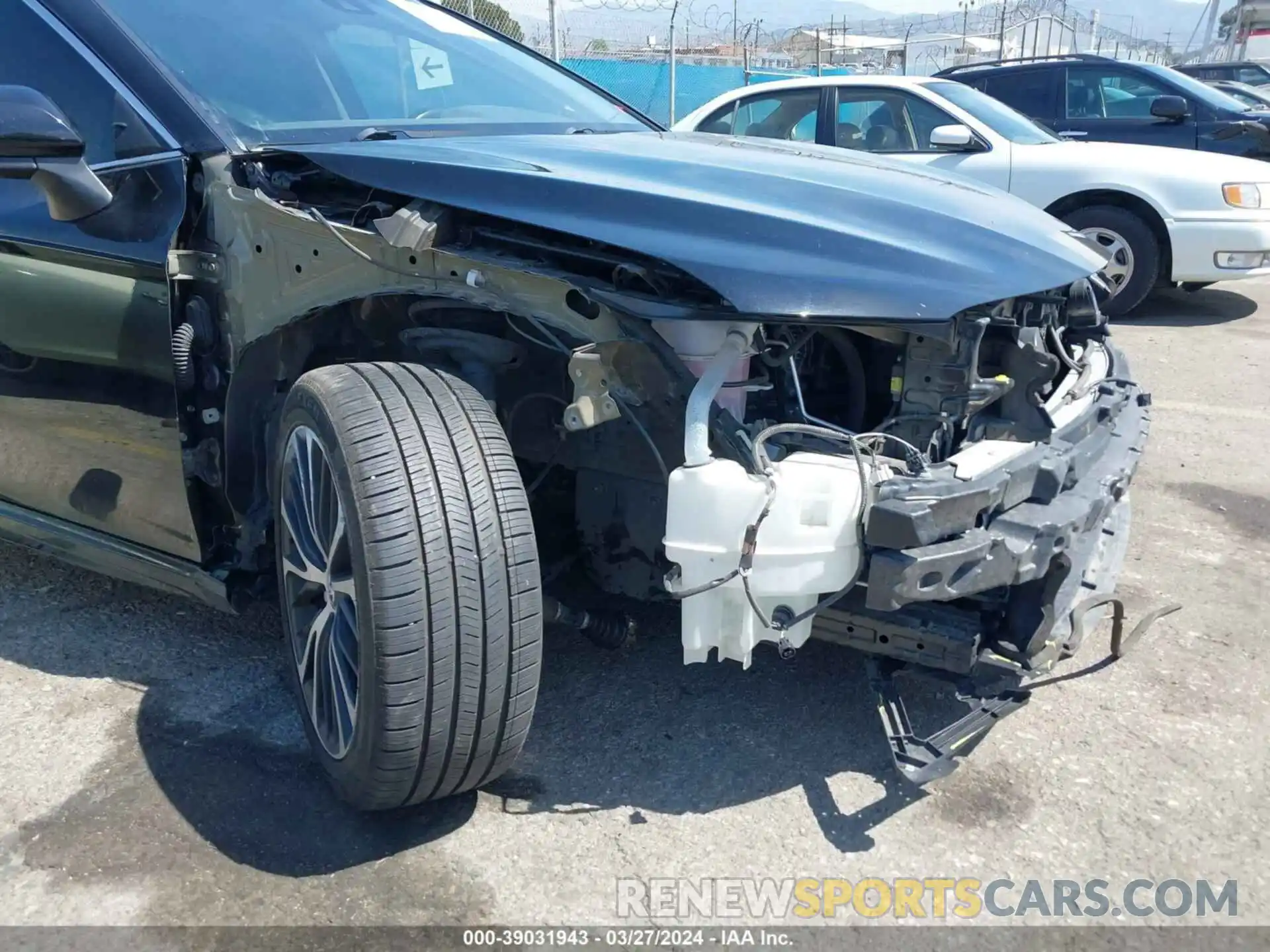 6 Photograph of a damaged car 4T1B11HKXKU190897 TOYOTA CAMRY 2019