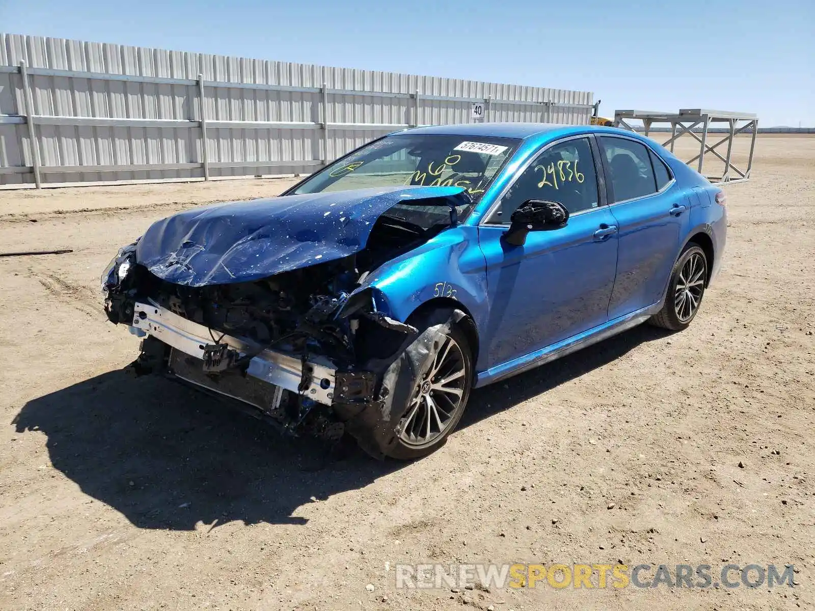 2 Photograph of a damaged car 4T1B11HKXKU191029 TOYOTA CAMRY 2019