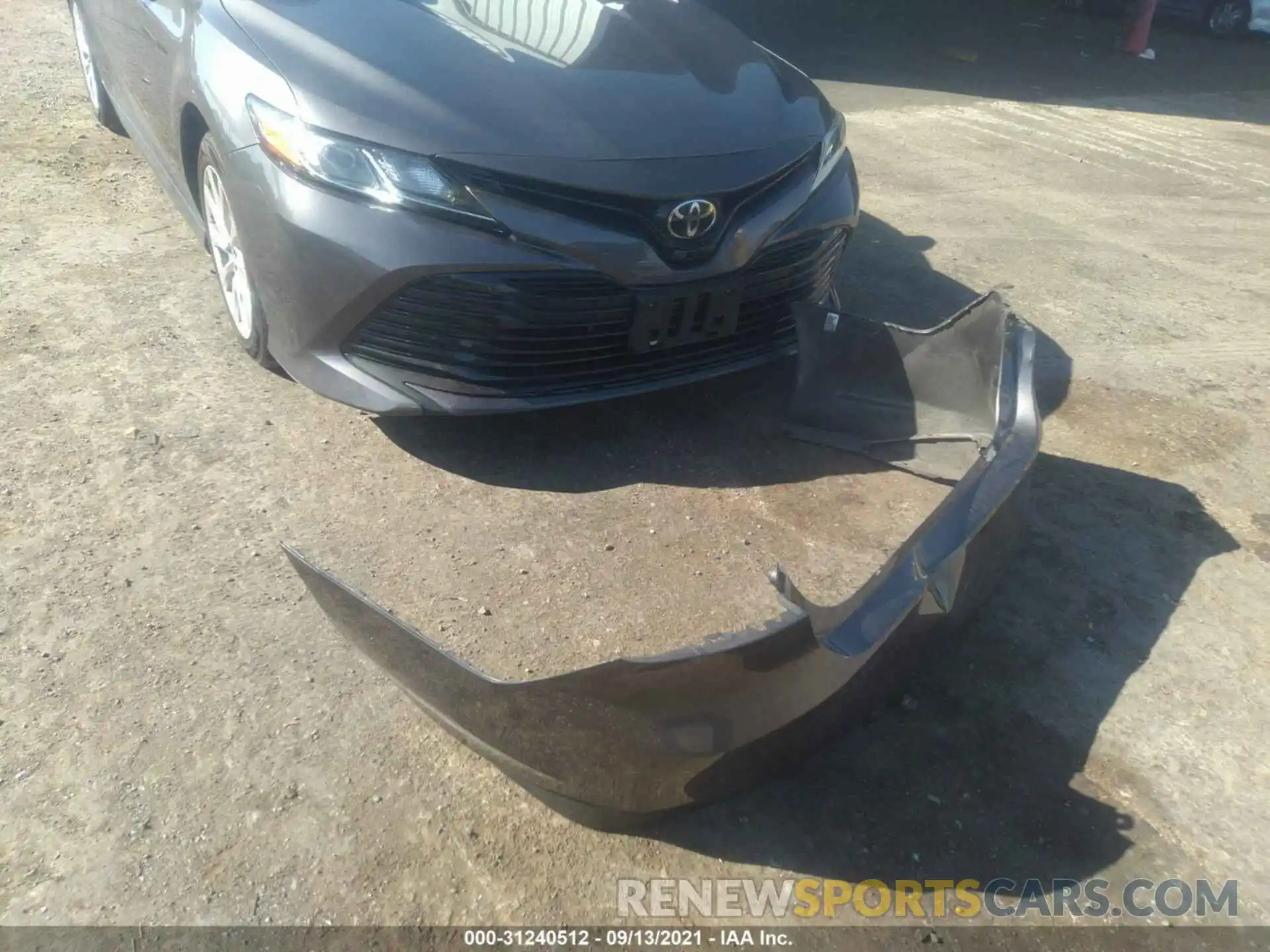 12 Photograph of a damaged car 4T1B11HKXKU191063 TOYOTA CAMRY 2019