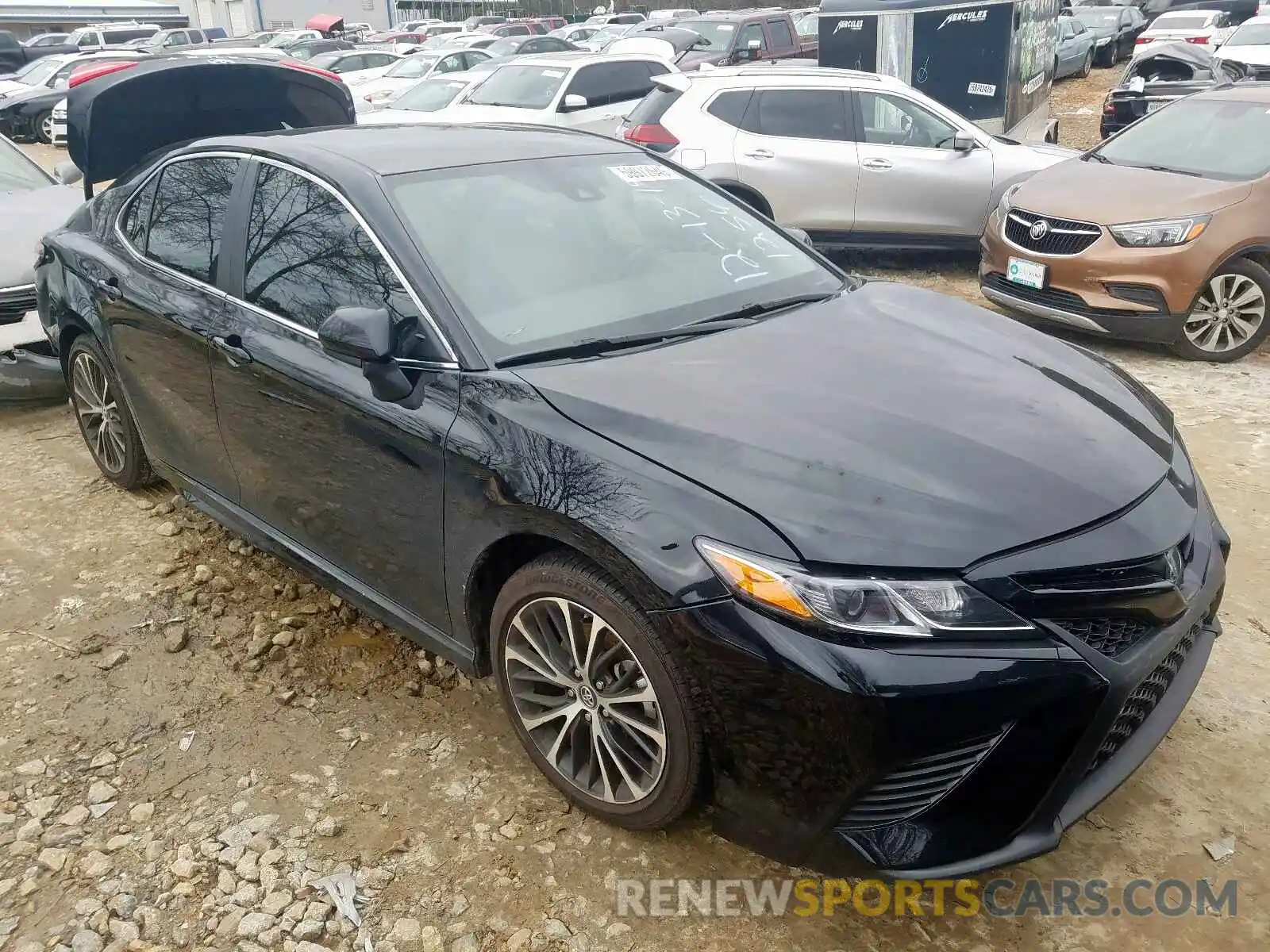 1 Photograph of a damaged car 4T1B11HKXKU191256 TOYOTA CAMRY 2019