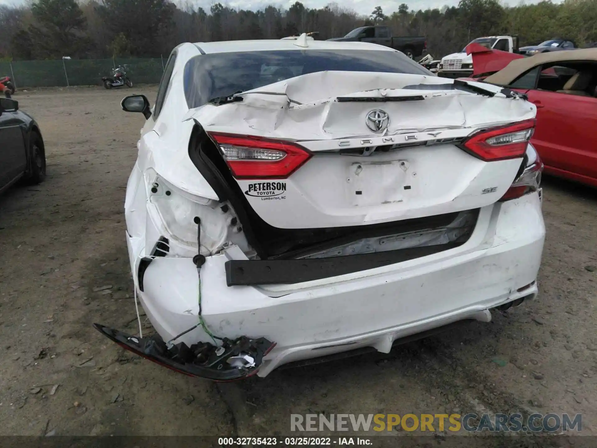 6 Photograph of a damaged car 4T1B11HKXKU191967 TOYOTA CAMRY 2019