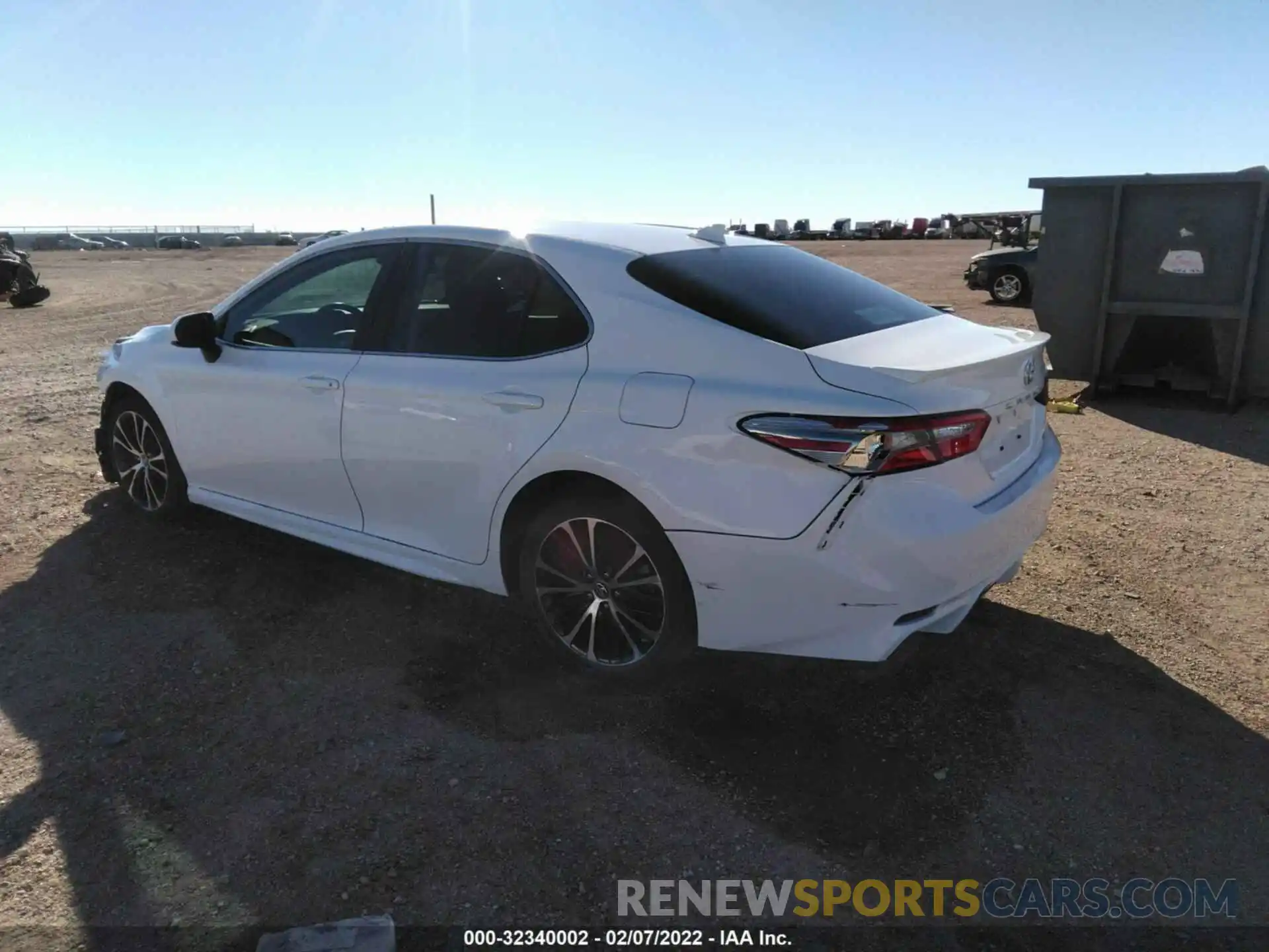 3 Photograph of a damaged car 4T1B11HKXKU193587 TOYOTA CAMRY 2019