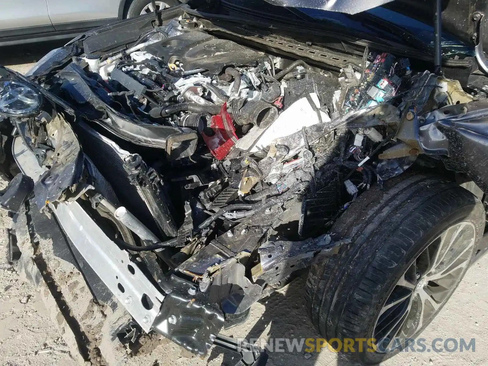 9 Photograph of a damaged car 4T1B11HKXKU193721 TOYOTA CAMRY 2019