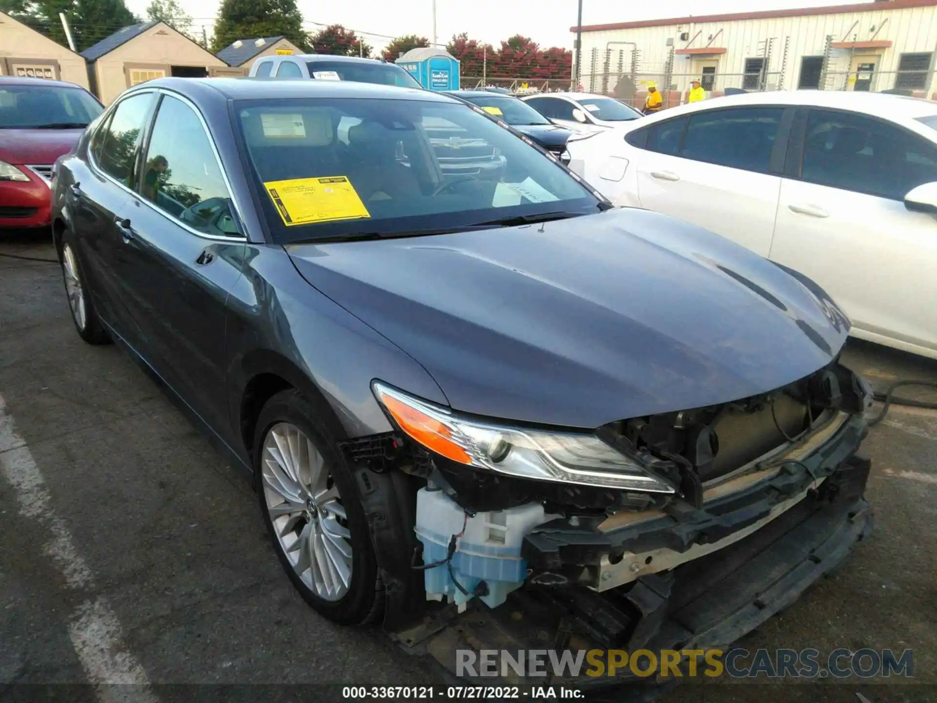 1 Photograph of a damaged car 4T1B11HKXKU195064 TOYOTA CAMRY 2019