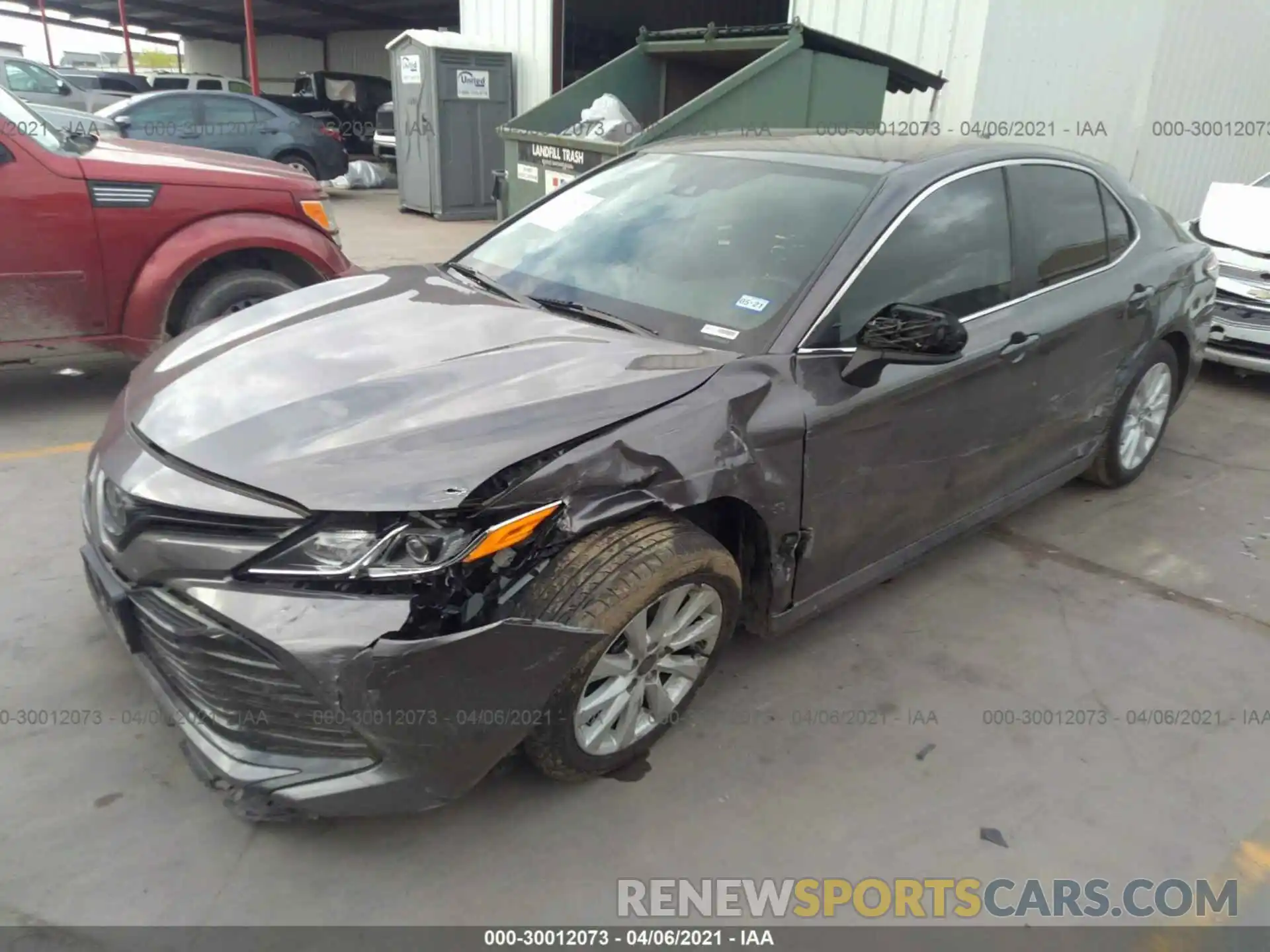 2 Photograph of a damaged car 4T1B11HKXKU195128 TOYOTA CAMRY 2019