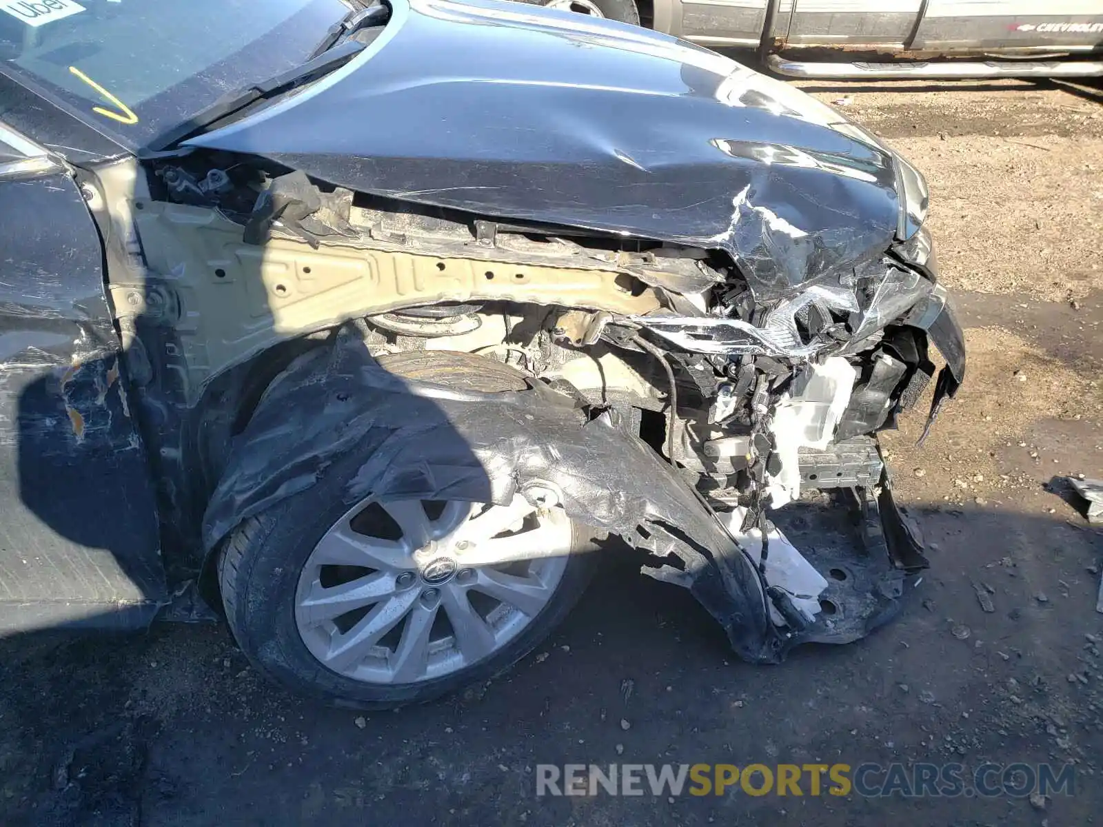 9 Photograph of a damaged car 4T1B11HKXKU196179 TOYOTA CAMRY 2019