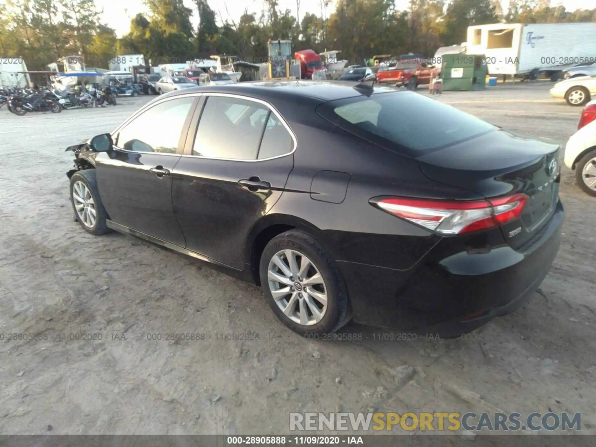 3 Photograph of a damaged car 4T1B11HKXKU196702 TOYOTA CAMRY 2019