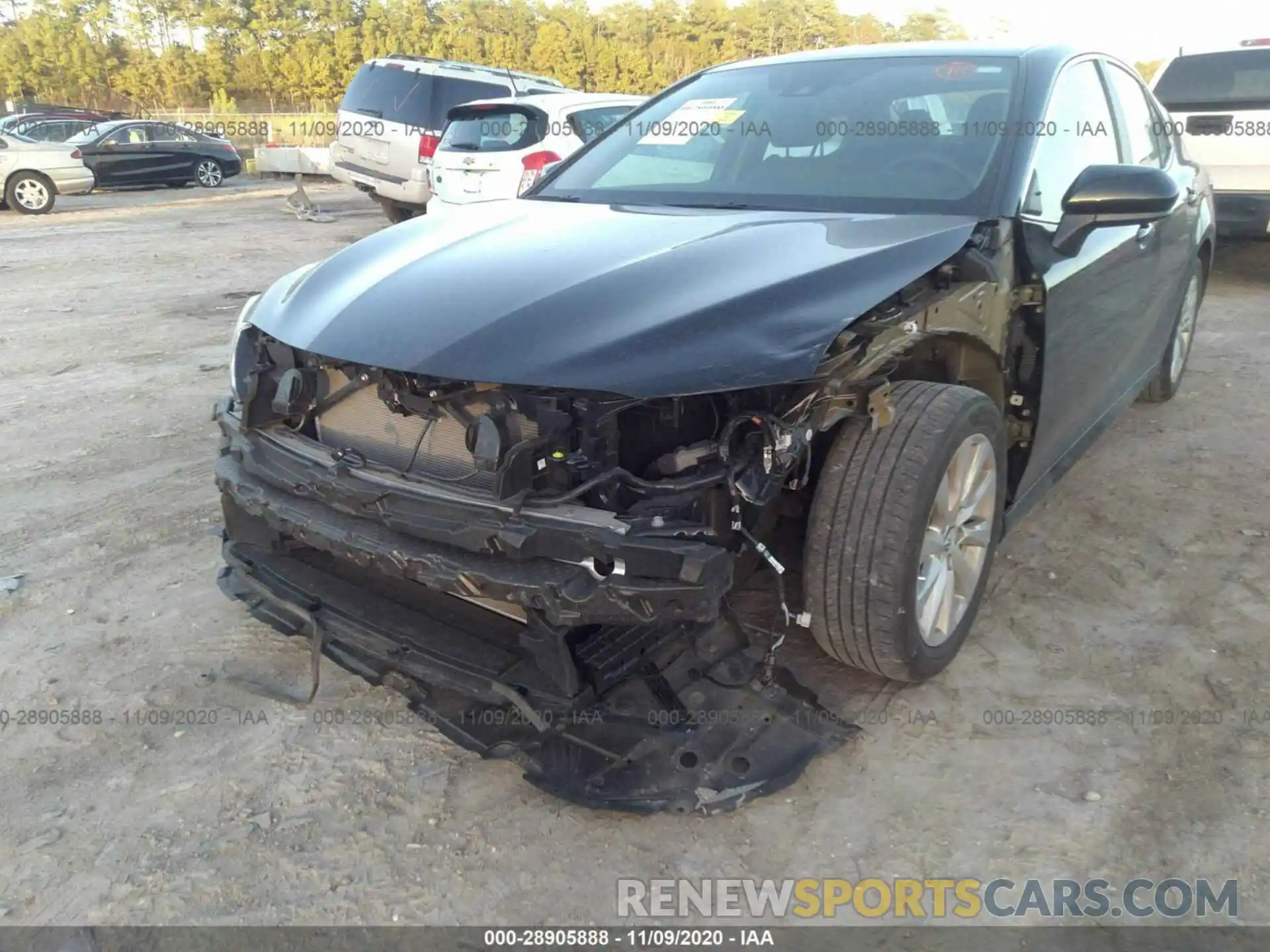 6 Photograph of a damaged car 4T1B11HKXKU196702 TOYOTA CAMRY 2019