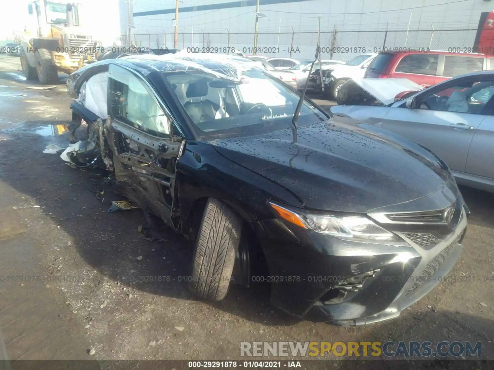 1 Photograph of a damaged car 4T1B11HKXKU197901 TOYOTA CAMRY 2019