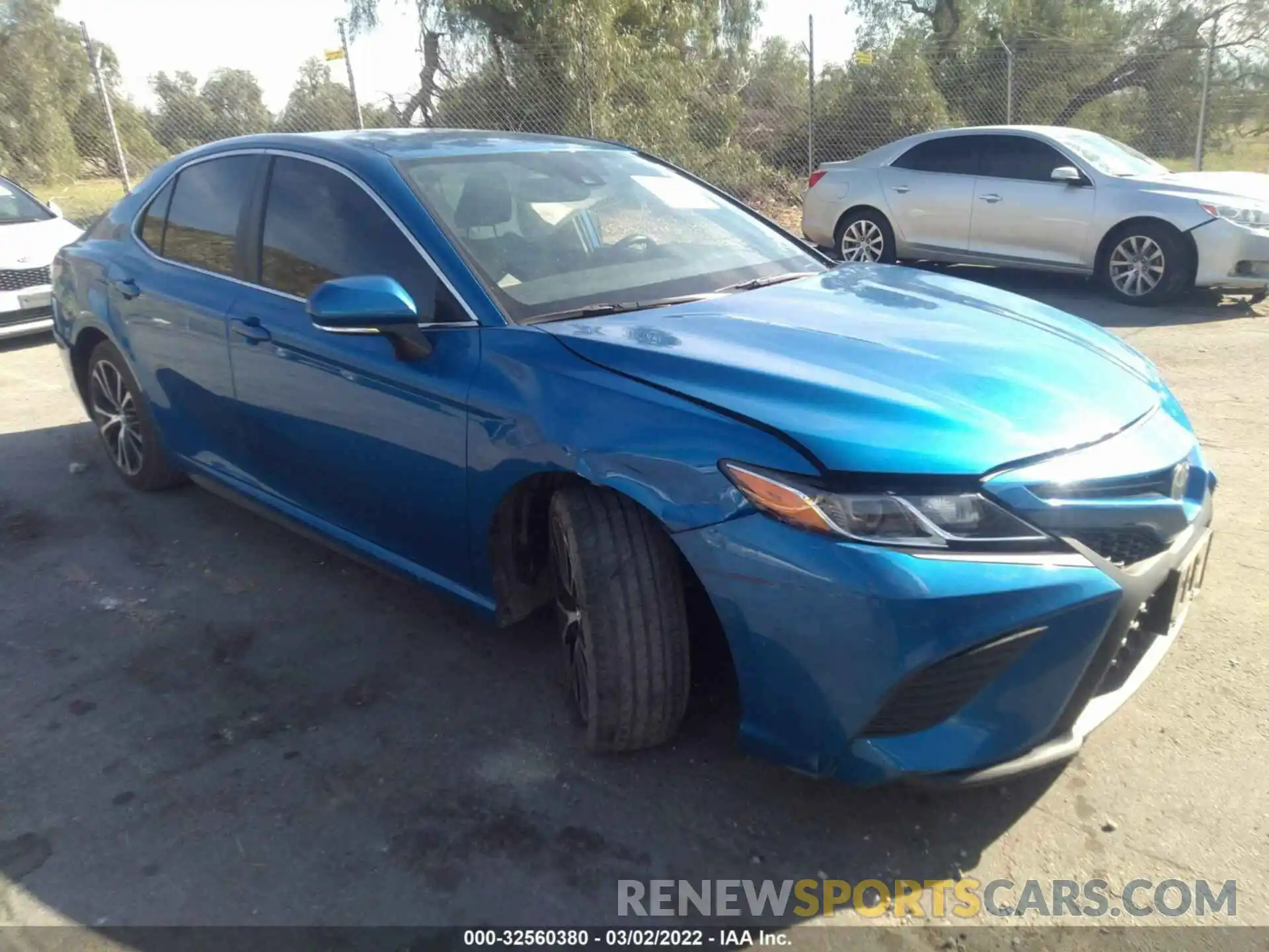 1 Photograph of a damaged car 4T1B11HKXKU199874 TOYOTA CAMRY 2019