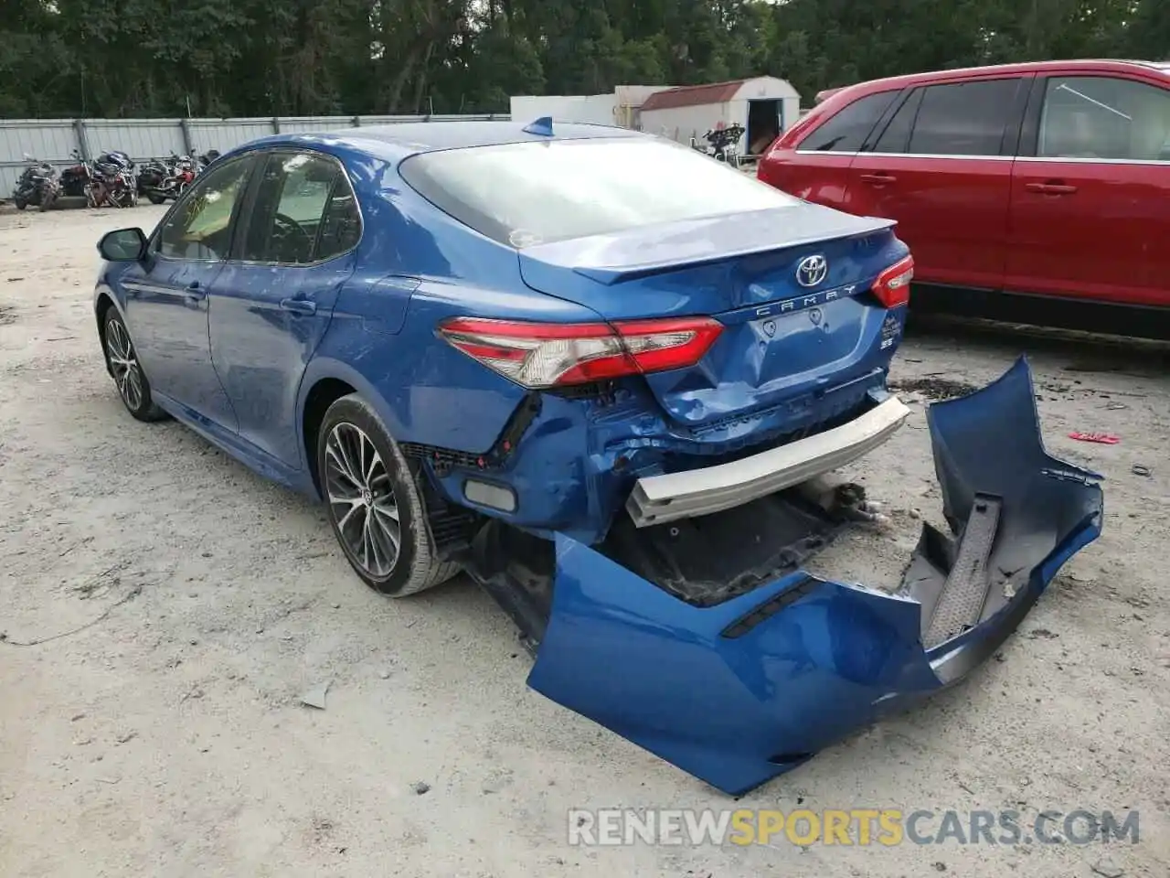 3 Photograph of a damaged car 4T1B11HKXKU200490 TOYOTA CAMRY 2019