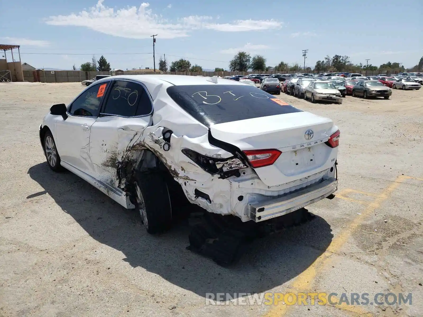 3 Photograph of a damaged car 4T1B11HKXKU201039 TOYOTA CAMRY 2019