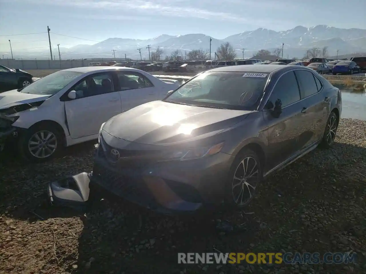 2 Photograph of a damaged car 4T1B11HKXKU202868 TOYOTA CAMRY 2019