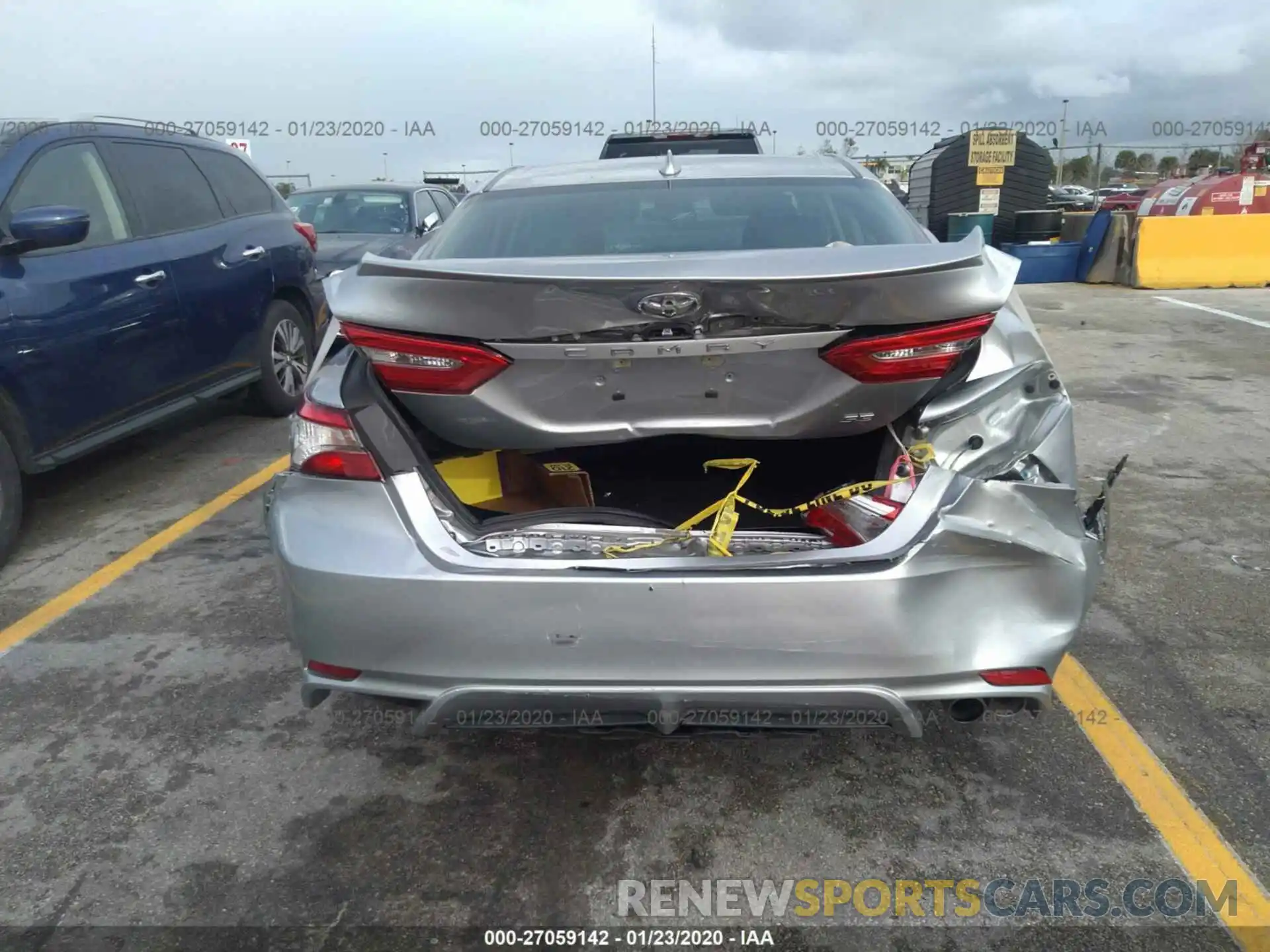 6 Photograph of a damaged car 4T1B11HKXKU203437 TOYOTA CAMRY 2019