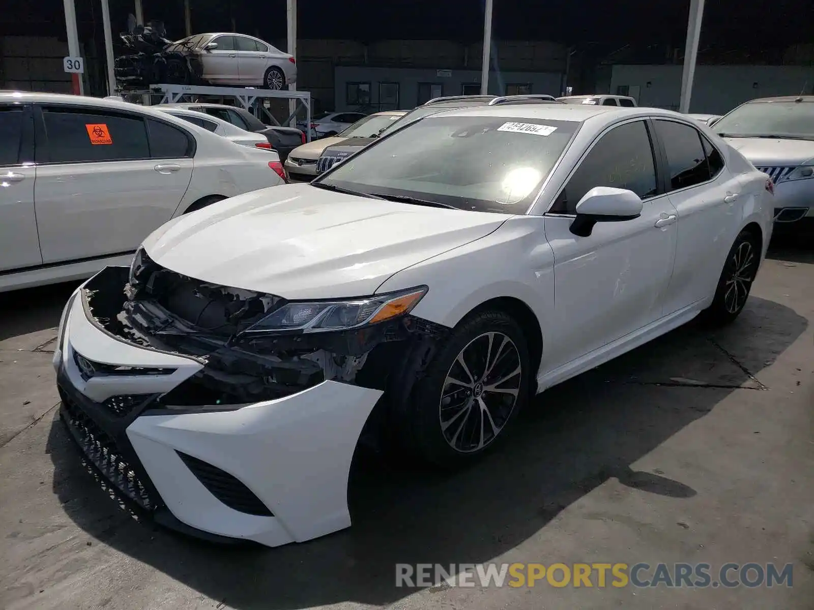 2 Photograph of a damaged car 4T1B11HKXKU204376 TOYOTA CAMRY 2019